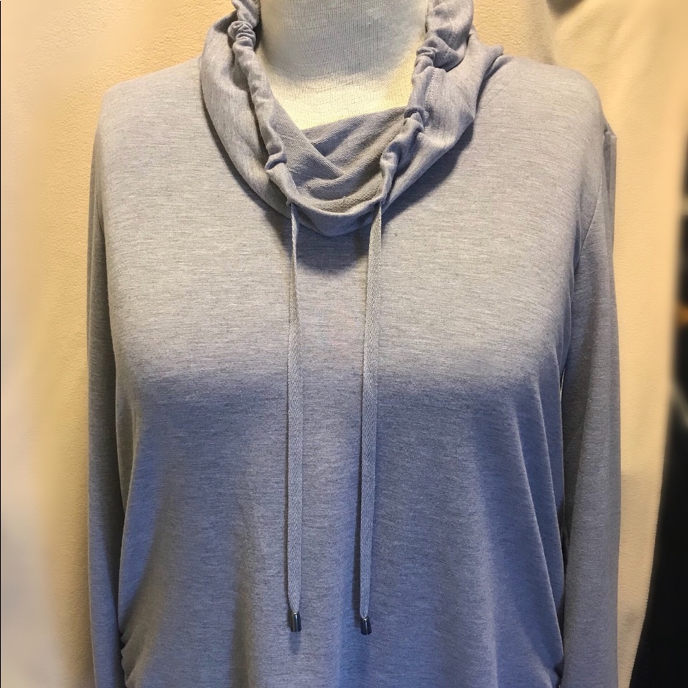 Andrea Jovine 1x Gray cowl neck sweatshirt